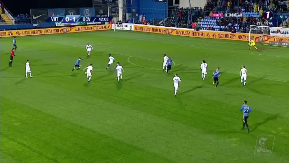 Craiova a murit DE TOT: sanse MINIME la titlu! GOL MONDIAL Ianis Hagi, meci FANTASTIC! Aici TOATE FAZELE din Viitorul 2-1 Craiova_5