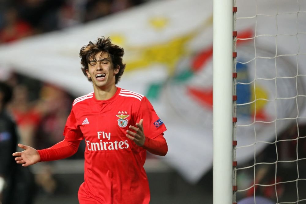 Femeile imi tot trimit poze cu ele goale! :) Confesiunea amuzanta a lui Joao Felix, noul star al Portugaliei