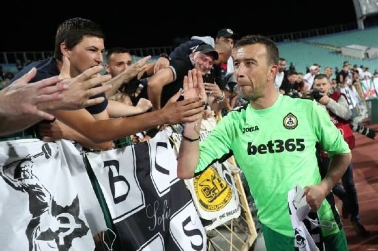 Fenomenul bulgar! E adversarul lui Keseru, Moti si Popa, desi a implinit 43 de ani!_7