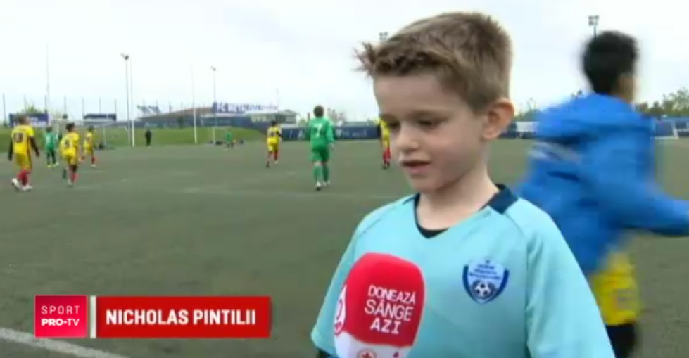 Pintilii spera ca fiul sau sa-l depaseasca si sa ajunga la Barcelona! Pustiul are 6 ani: Messi e preferatul meu . VIDEO