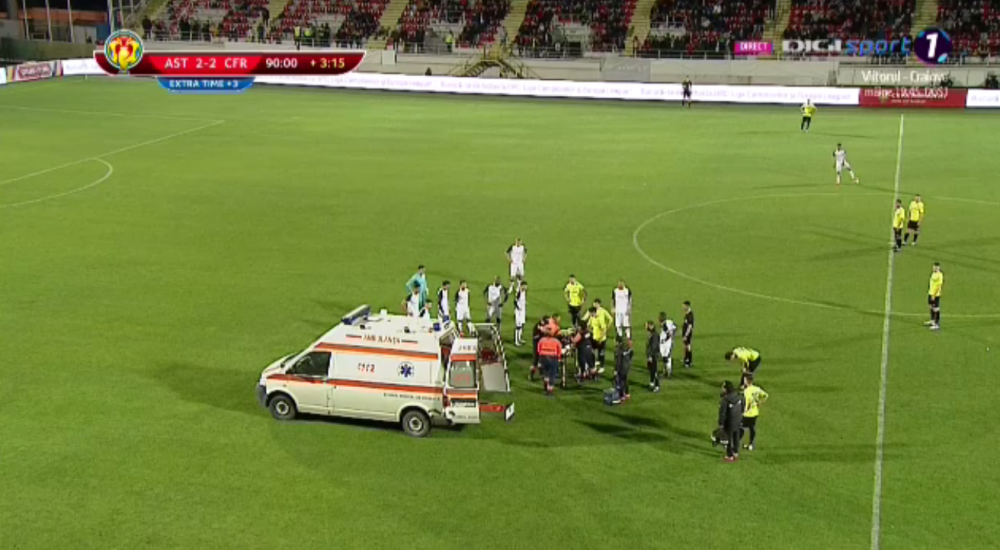 ASTRA - CFR CLUJ 2-2 | Momente teribile la Giurgiu! Omrani s-a prabusit pe gazon, ambulanta l-a dus de urgenta la spital! Ce a patit_2