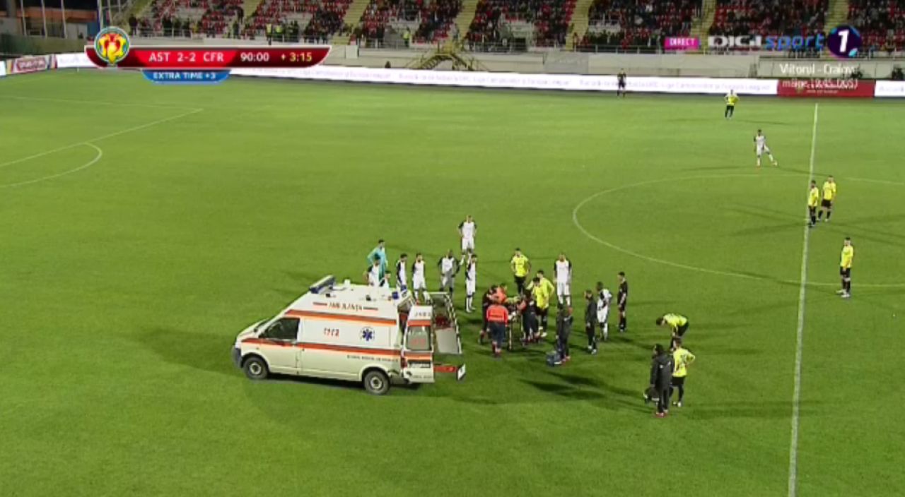 ASTRA - CFR CLUJ 2-2 | Momente teribile la Giurgiu! Omrani s-a prabusit pe gazon, ambulanta l-a dus de urgenta la spital! Ce a patit_2