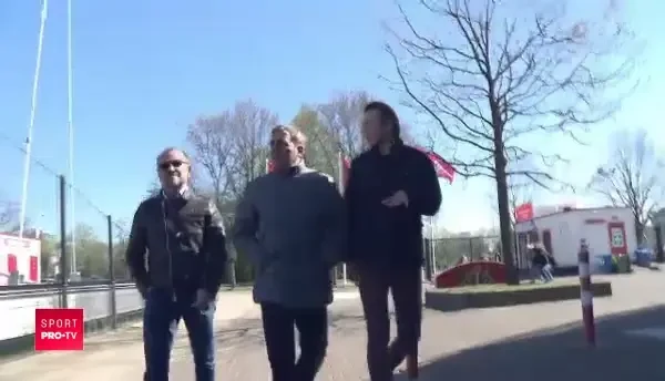 Varianta surpriza pentru Barcelona! Au pus ochii pe un fundas care a jucat in aceeasi echipa si cu Messi, si cu Ronaldo&nbsp;