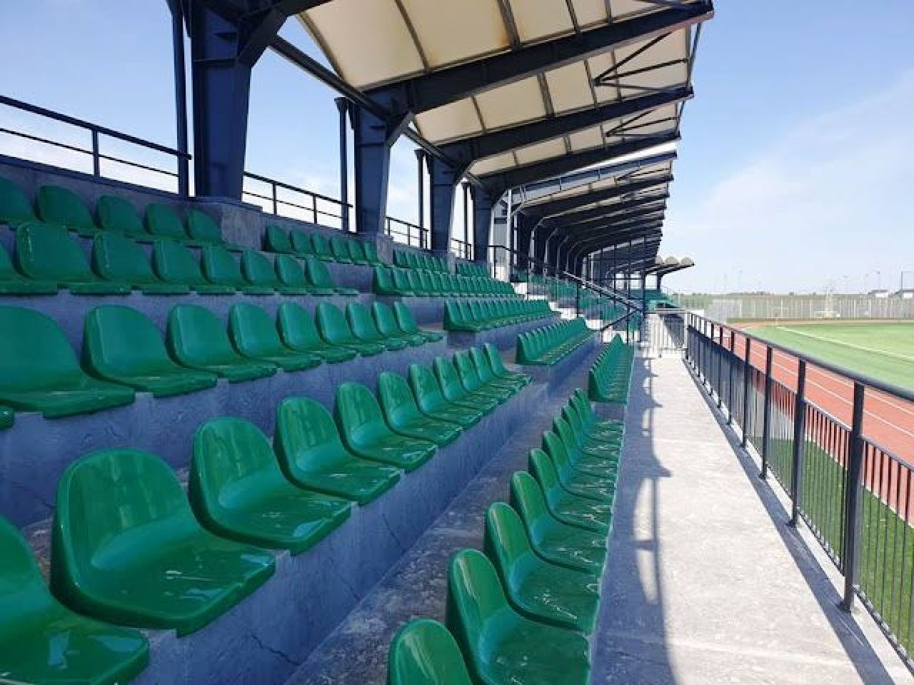 Un nou stadion de lux in Romania!!! A costat 14,1 milioane de lei! Cum arata tribunele si ce super facilitati are_1