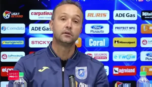 Corneliu Papura nu a glumit! :) A renuntat la CFR - Viitorul si s-a uitat la snooker!