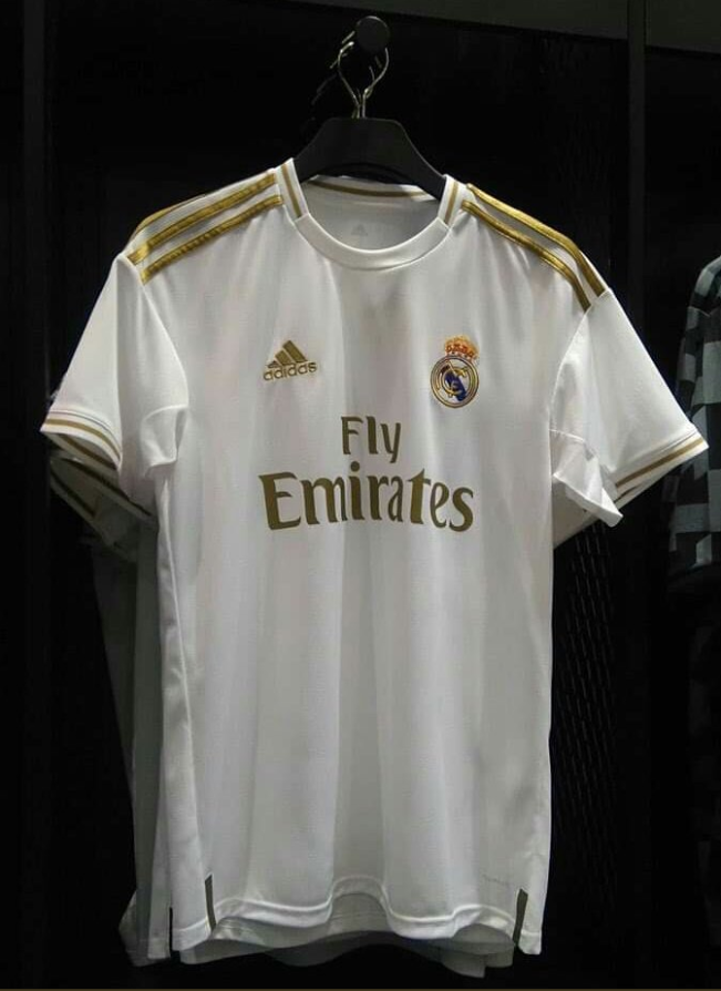 Real Madrid, data de gol pe internet! Echipamentul din sezonul viitor a fost descoperit! Cum vor arata fotbalistii lui Zinedine Zidane!_3