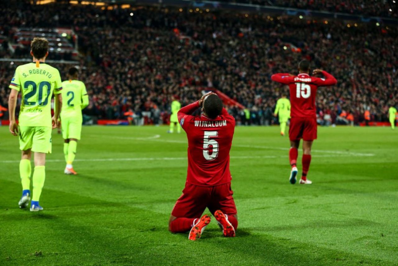 Imaginile ISTORICE de pe Anfield! Fanii lui Liverpool au cantat alaturi de jucatorii lui Jurgen Klopp! VIDEO_5