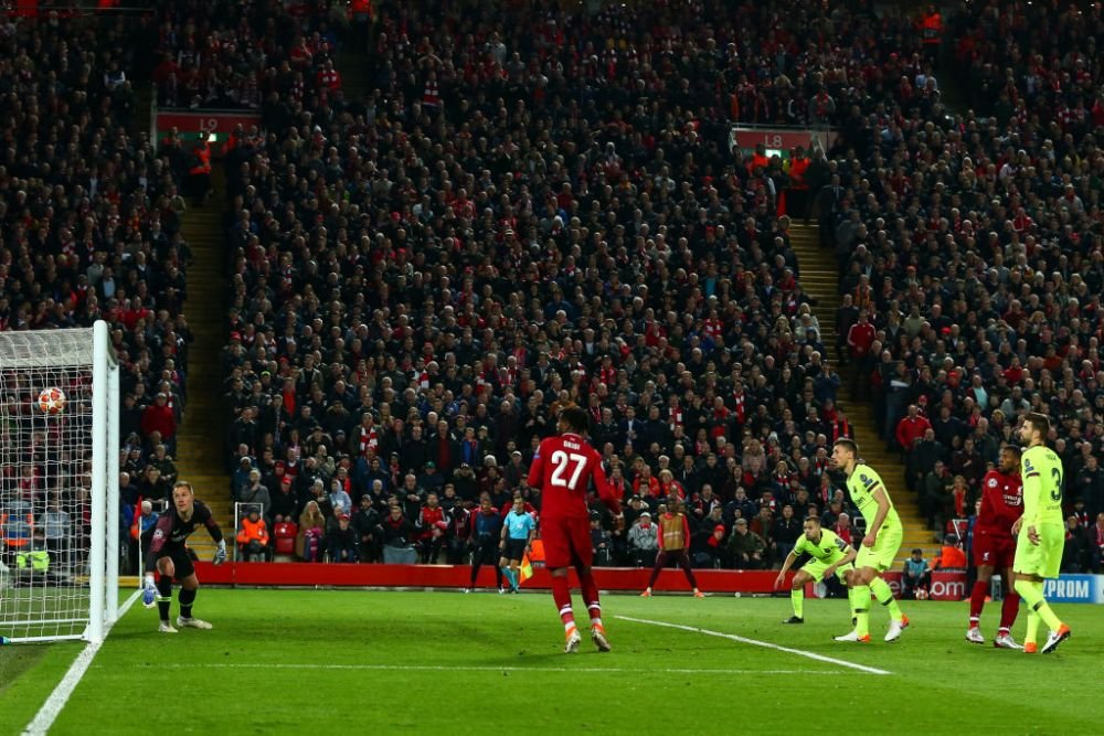 Imaginile ISTORICE de pe Anfield! Fanii lui Liverpool au cantat alaturi de jucatorii lui Jurgen Klopp! VIDEO_6
