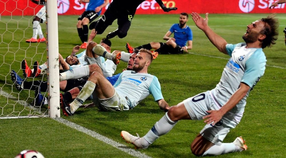 FCSB nu mai spera la titlu! Declaratia care le spulbera sperantele fanilor! Anul acesta ne consolam cu locul 2
