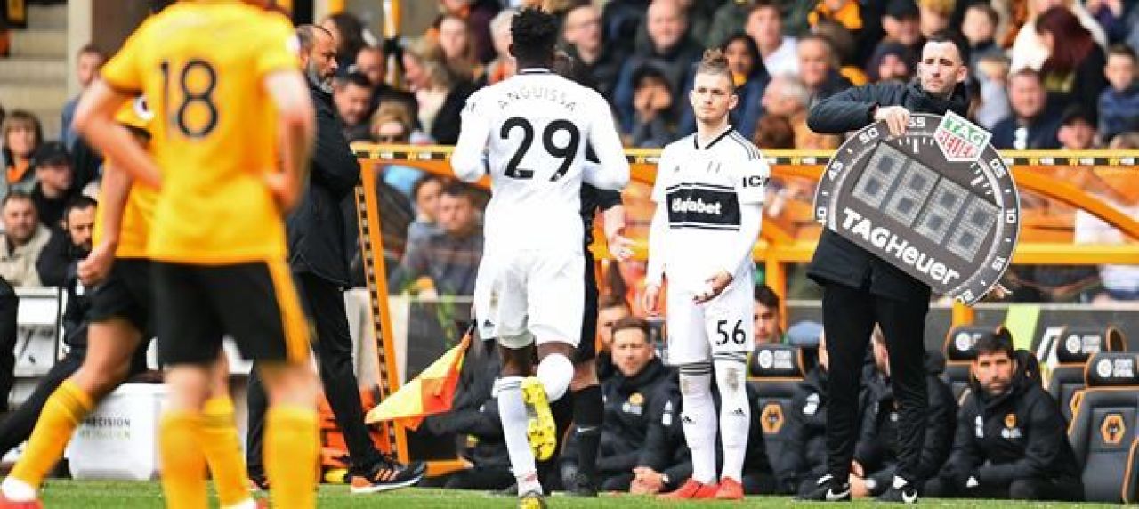 Recordul a fost depasit dupa mai bine de un deceniu! Cel mai tanar jucator din istoria Premier League a debutat la 16 ani si 30 de zile! TOP 10_5