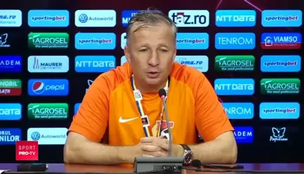 Probleme la Liverpool? Salah a iesit nervos de pe teren dupa ce a fost schimbat de Klopp!&nbsp;Egipteanul nici nu l-a privit pe antrenorul german!&nbsp;