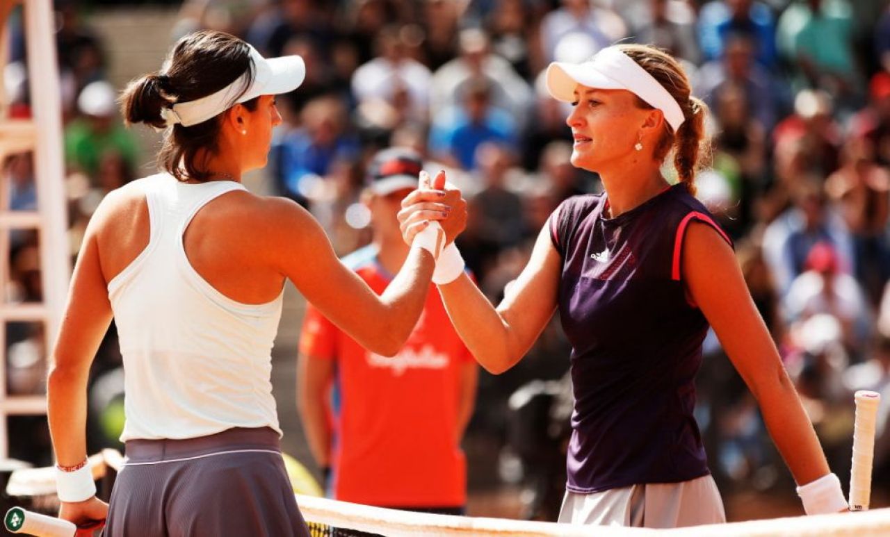 WTA ROMA 2019 | Victoria cu Romania le-a apropiat EXTREM de mult! Caroline Garcia si