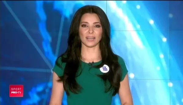 Ea e cea mai mica patinatoare din Romania! Nu are trei ani, dar va concura la prima competitie!