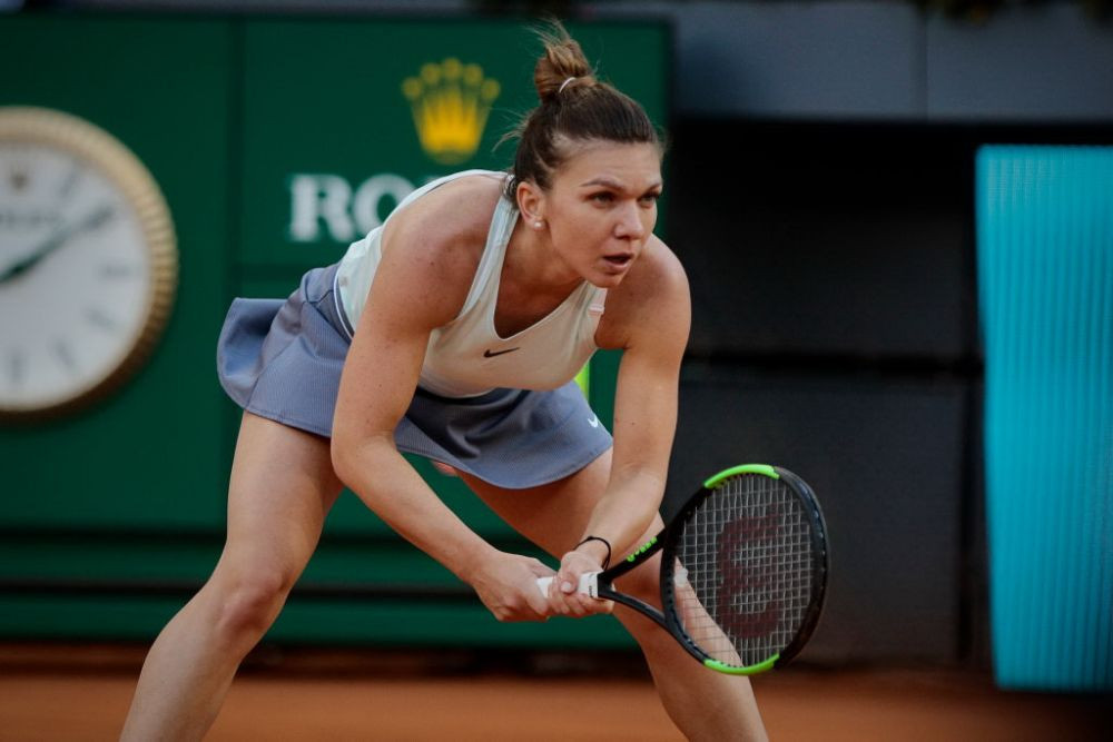 SIMONA HALEP - MARKETA VONDROUSOVA 6-2, 5-7, 3-6 la ROMA | Simona, doborata de problemele fizice din setul 3! Ce dialog a avut cu antrenorul ei