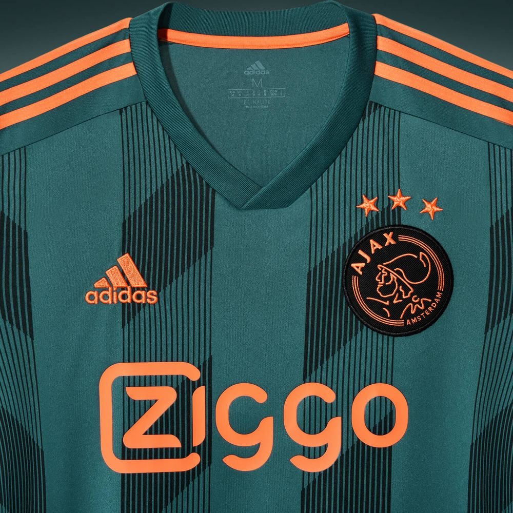 Man.United, Bayern, Juventus si Chelsea si-au lansat echipamente noi pentru sezonul 2019/2020! Ce surprize pregatesc Barca si Real. FOTO_31