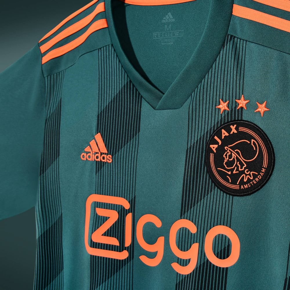 Man.United, Bayern, Juventus si Chelsea si-au lansat echipamente noi pentru sezonul 2019/2020! Ce surprize pregatesc Barca si Real. FOTO_34