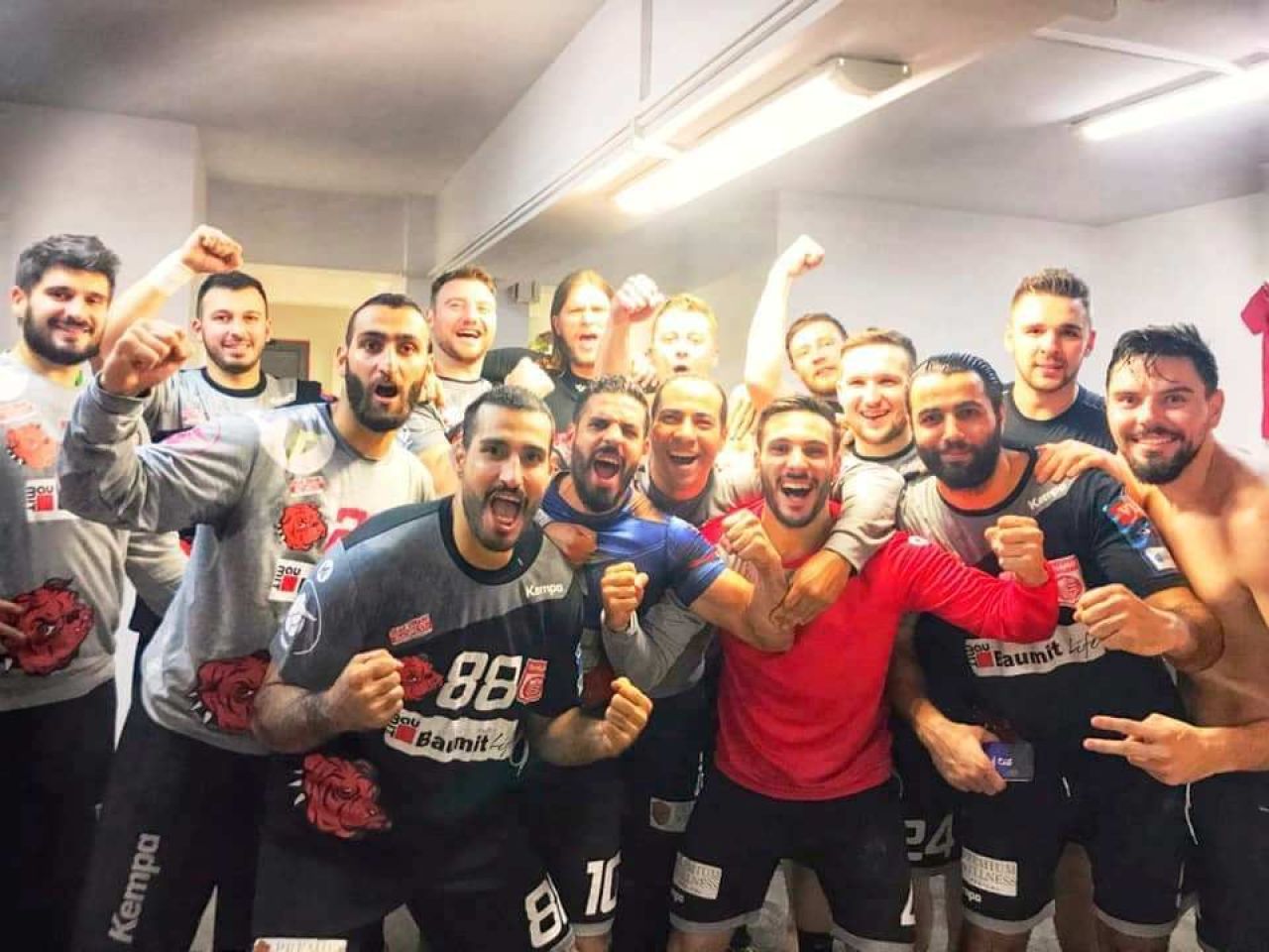 Dinamo, aproape de al 4-lea titlu consecutiv! Handbalistii dinamovisti fac ceea ce fotbalistii nici nu mai viseaza_1