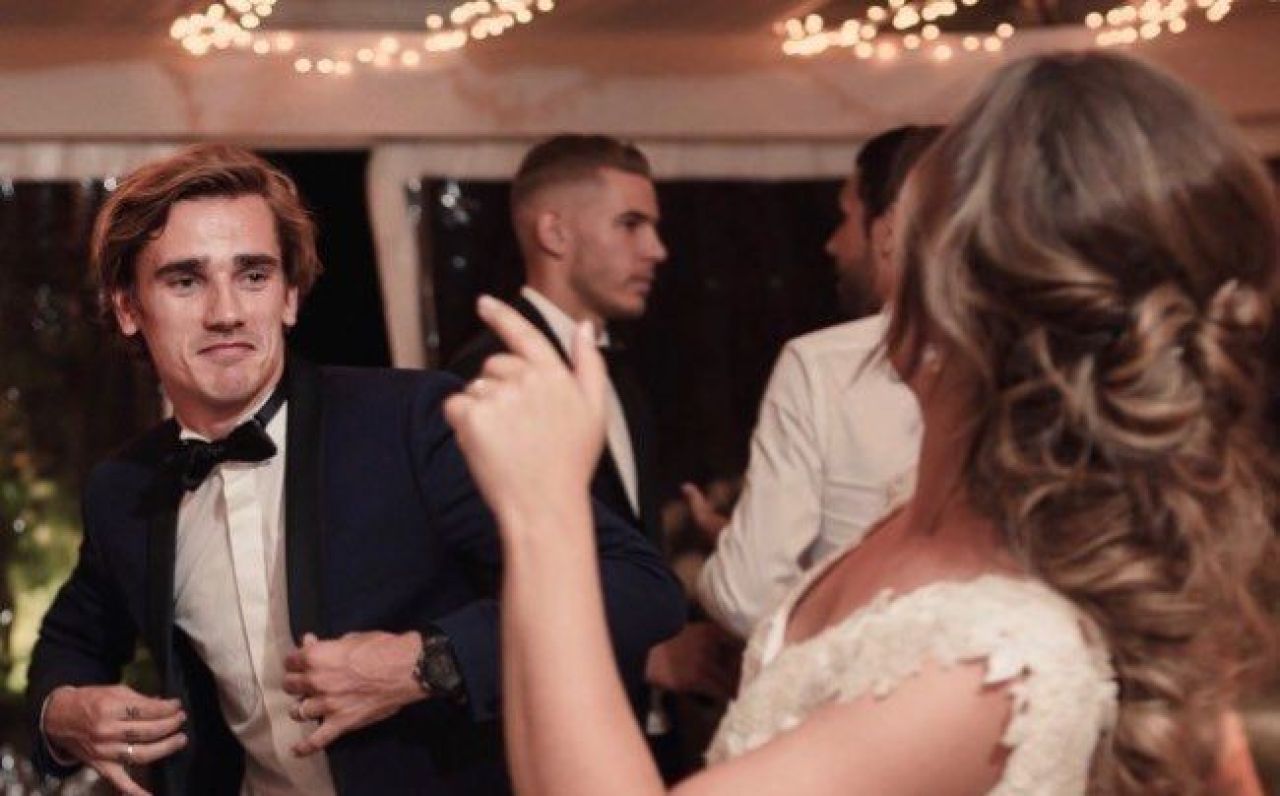 Ea este femeia care l-a convins pe Griezmann sa o refuze pe Barcelona! Bayern si PSG trebuie sa o convinga_1