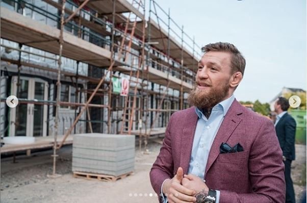 Gestul FABULOS al lui Conor McGregor! Ce a facut luptatorul pentru 8 familii nevoiase! 