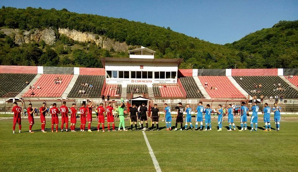 Clubul de traditie din Romania care RENASTE cu ajutorul lui Chivu: 