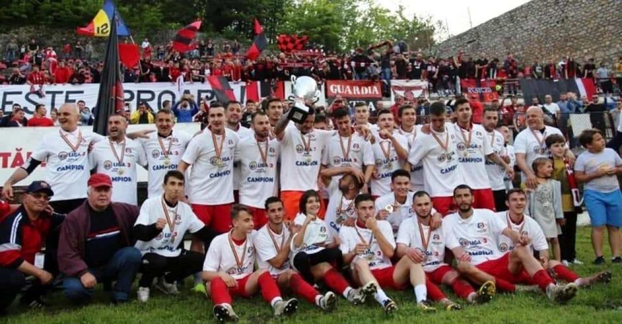 Clubul de traditie din Romania care RENASTE cu ajutorul lui Chivu: