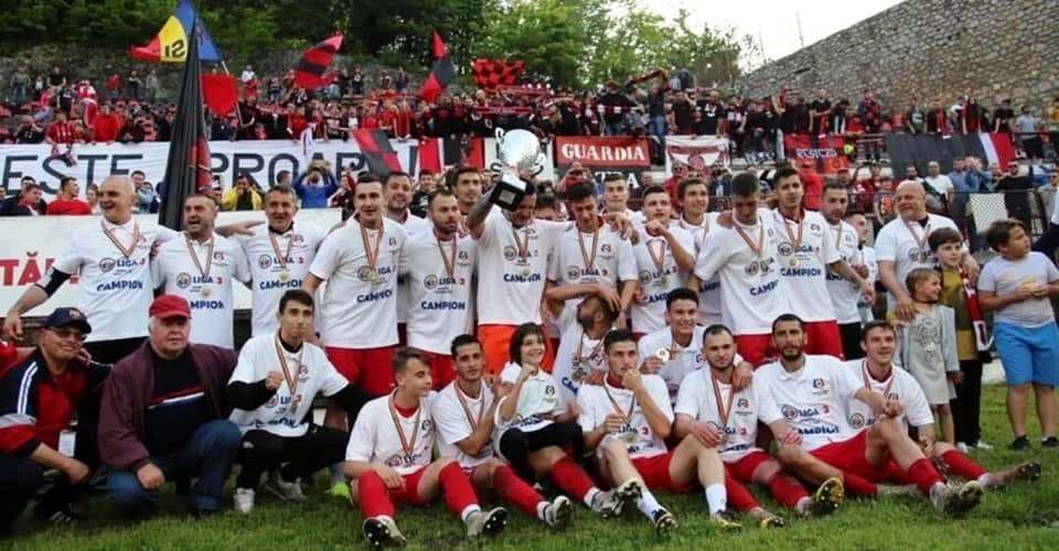 Clubul de traditie din Romania care RENASTE cu ajutorul lui Chivu:
