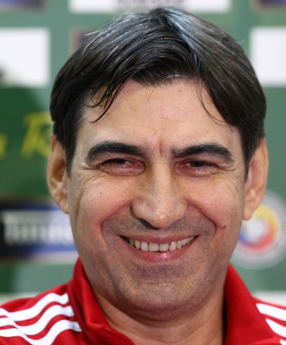 Oamenii de fotbal din Romania, trecuti prin filtrul care face RAVAGII! Cum arata Sumudica, Rednic, Hagi, Reghe sau Piturca. FOTO_12