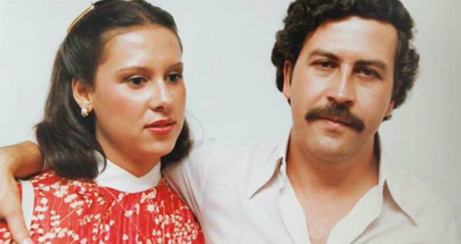 Sotia lui Pablo Escobar povesteste cum a cucerit-o celebrul traficant de droguri cand avea 15 ani!