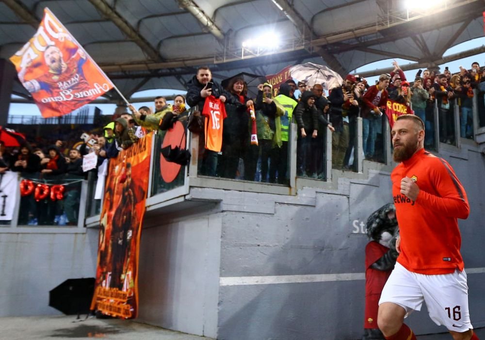 FOTO | IMAGINI EMOTIONANTE: De Rossi, meciul de ADIO in tricoul Romei! Capitanul pleaca dupa o viata petrecuta pe Olimpico_3