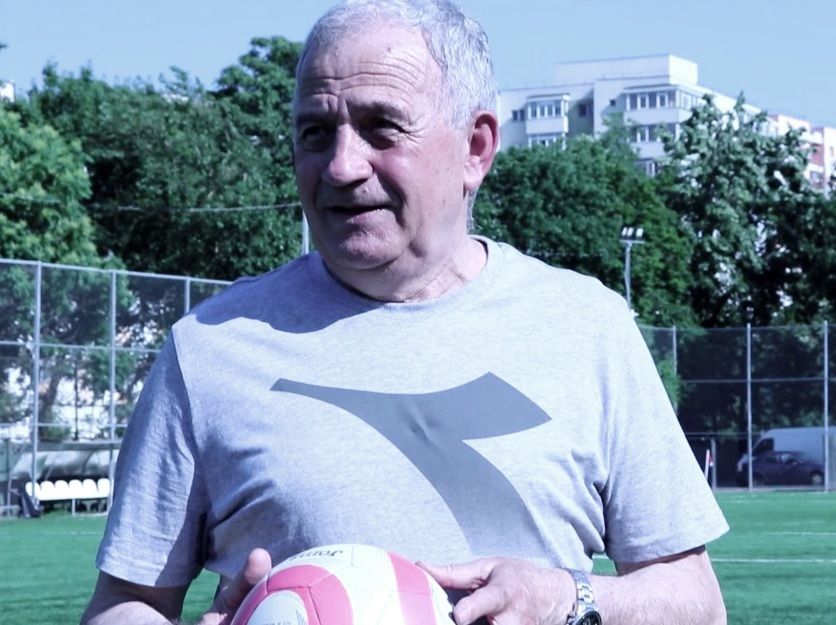 Antrenorul care i-a antrenat pe Gica si Ianis Hagi dezvaluie asemanarile dintre cei doi: „Ambitiosi, individualisti si caposi”_8