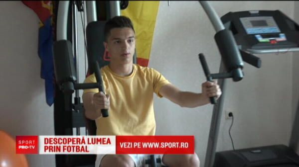 Face naveta 80 de km pe zi pentru Petrolul si e comparat cu Hazard! Povestea lui e senzationala