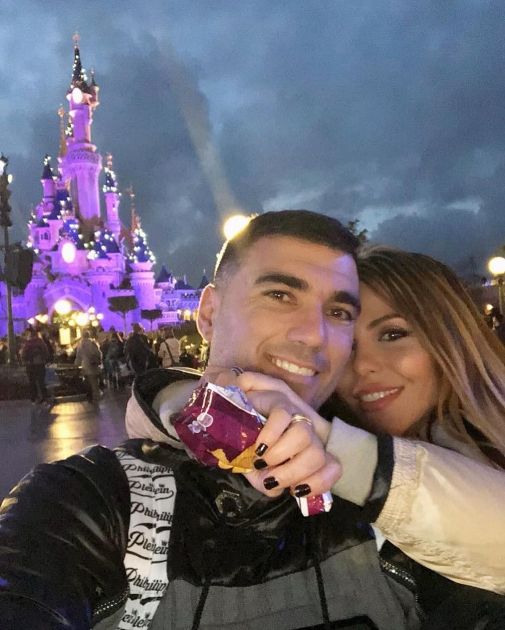 A MURIT JOSE REYES | Scrisoarea cutremuratoare a sotiei lui Jose Antonio Reyes! Video emotionant cu fotbalistul si cele doua fiice ale sale_3