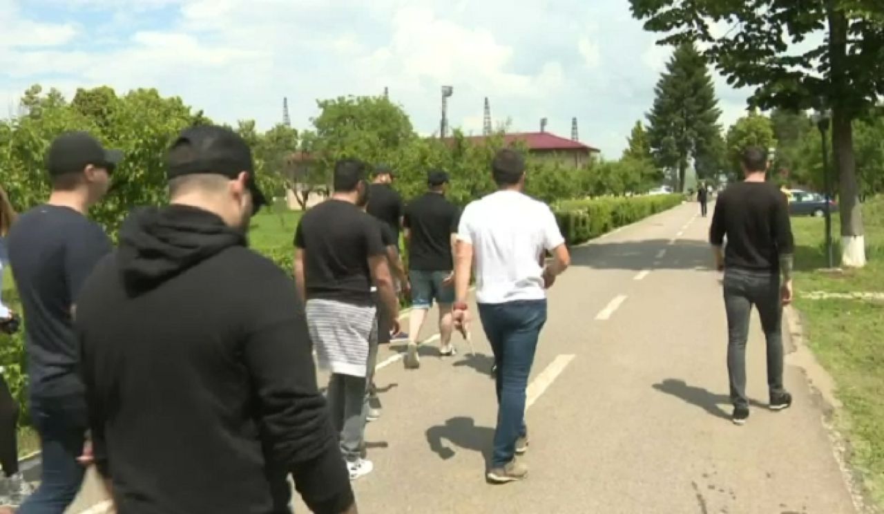 ULTIMA ORA | Renunta Neagoe la postul de antrenor? Scene halucinante la Saftica: suporterii au intrat in sala si au anulat conferinta! VIDEO_1
