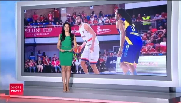 Zidane, impresionat de forma prin care trece atacantul lui Real Madrid: Este clar, Benzema este cel mai bun atacant francez din toate timpurile!