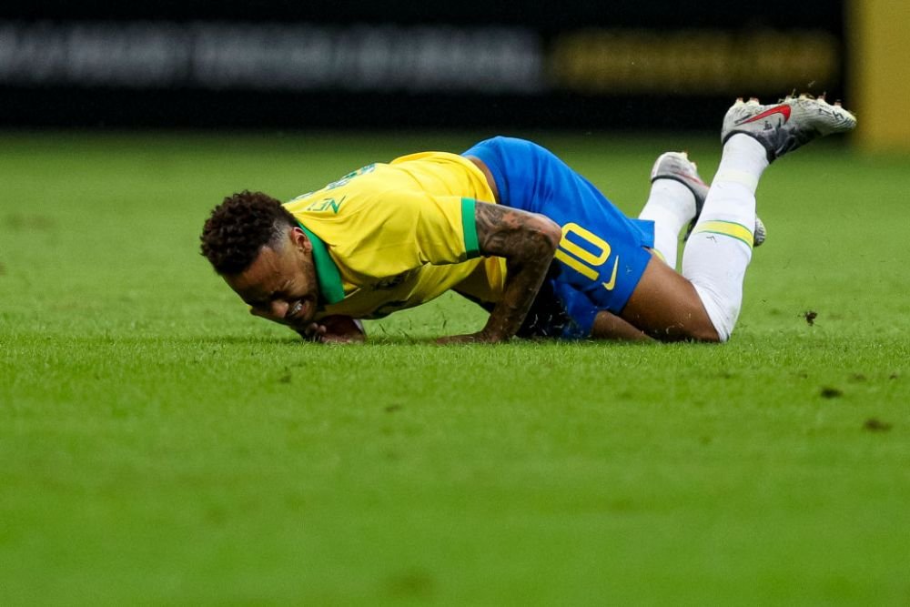 FOTO Cum arata piciorul lui Neymar dupa accidentarea grava de la nationala! Cariera starului de 27 de ani, in pericol!
