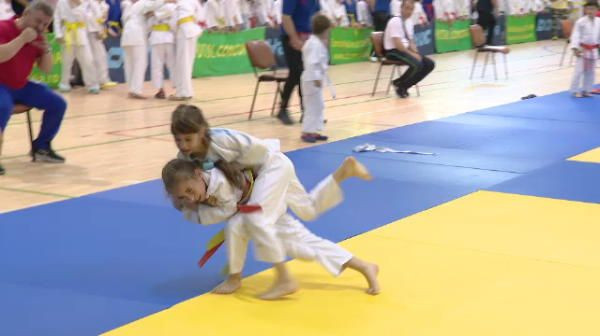 Corleone a bagat spaima-n adversari! :) Aparitie neasteptata la campionatul de judo