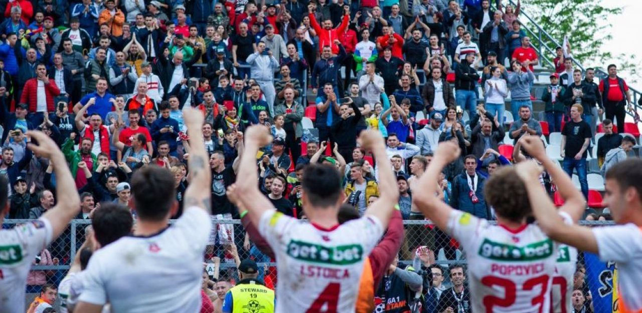 I-au UCIS in doua minute!!! Sibiul marcheaza de doua ori in doua minute si e aproape de ramanerea in Liga 1!!! U Cluj 0-2 Sibiu_1