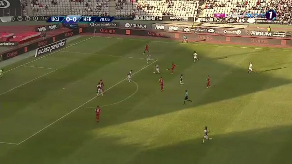 I-au UCIS in doua minute!!! Sibiul marcheaza de doua ori in doua minute si e aproape de ramanerea in Liga 1!!! U Cluj 0-2 Sibiu_6