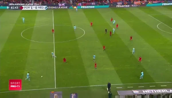 Van de Beek rateaza o ocazie mare de gol pentru Olanda!