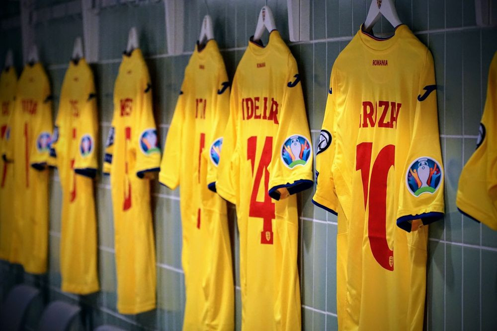 MALTA - ROMANIA LIVE VIDEO: Ce numere si-au ales jucatorii nationalei: Ianis Hagi va purta 8: E important sa dau pase de gol &nbsp;