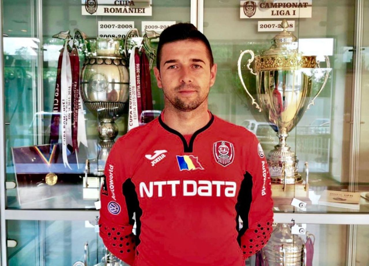Cosmin Vâtcă a semnat cu un club de tradiție! Cu cine s-a înțeles fostul portar de la FCSB și CFR Cluj _1