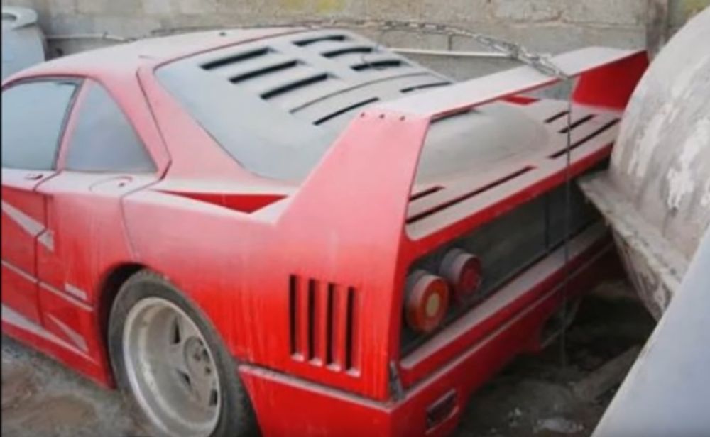 Imagini in premiera cu cimitirul auto din Dubai. Mii de bolizi de lux abandonati de seici. FOTO UIMITOR_39