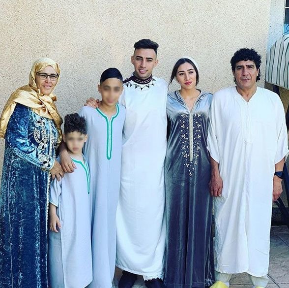 Salah a prins pestele cel mare, Benzema isi bronzeaza abdomenul. Cum isi petrec fotbalistii vacanta vara. FOTO_15