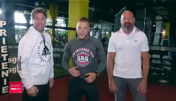 Generatia de Aur din fotbal trece in galerie! Crema fotbalului vine sa-l sustina pe luptatorul fenomen din Romania!