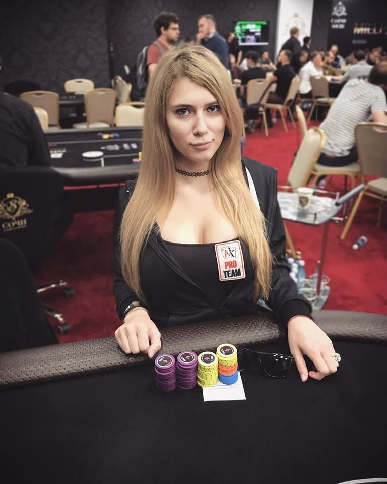 A murit cea mai sexy jucatoare de poker din Rusia! Cauzele suspecte in care s-a produs tragedia! Ce au transmis anchetatorii!_7