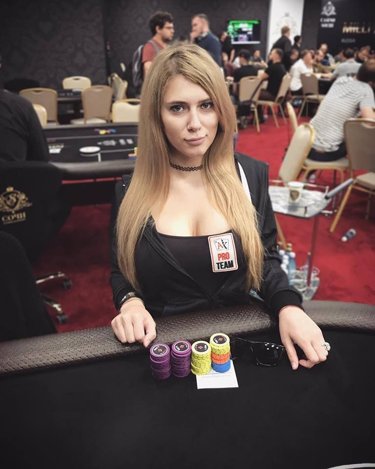 A murit cea mai sexy jucatoare de poker din Rusia! Cauzele suspecte in care s-a produs tragedia! Ce au transmis anchetatorii!_7