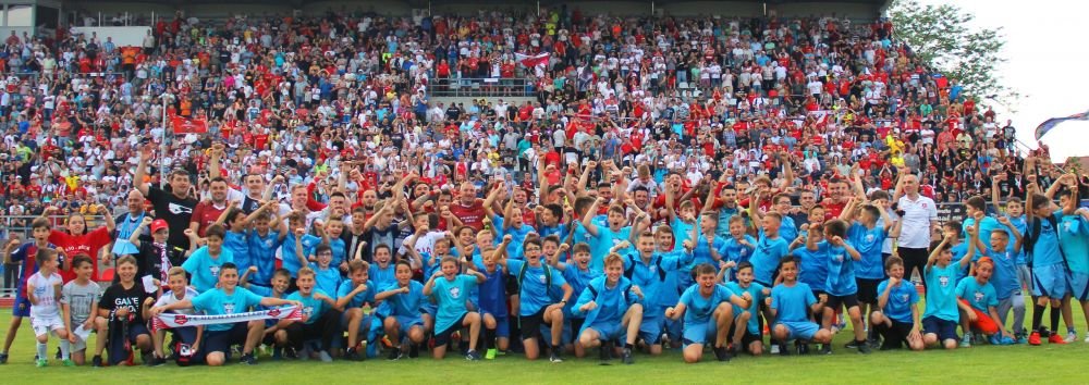 Revolutie de Europa la Sibiu dupa ce au scapat de retrogadare! Doi jucatori au fost ofertati si primesc salarii de play-off: unul dintre ei a jucat pentru FCSB