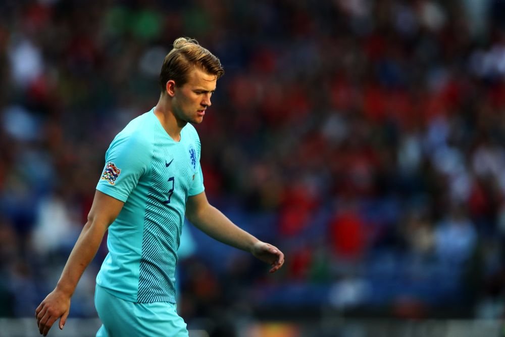 Barcelona si-a luat gandul de la De Ligt si i-a gasit inlocuitor. Fundasul preferat de Valverde