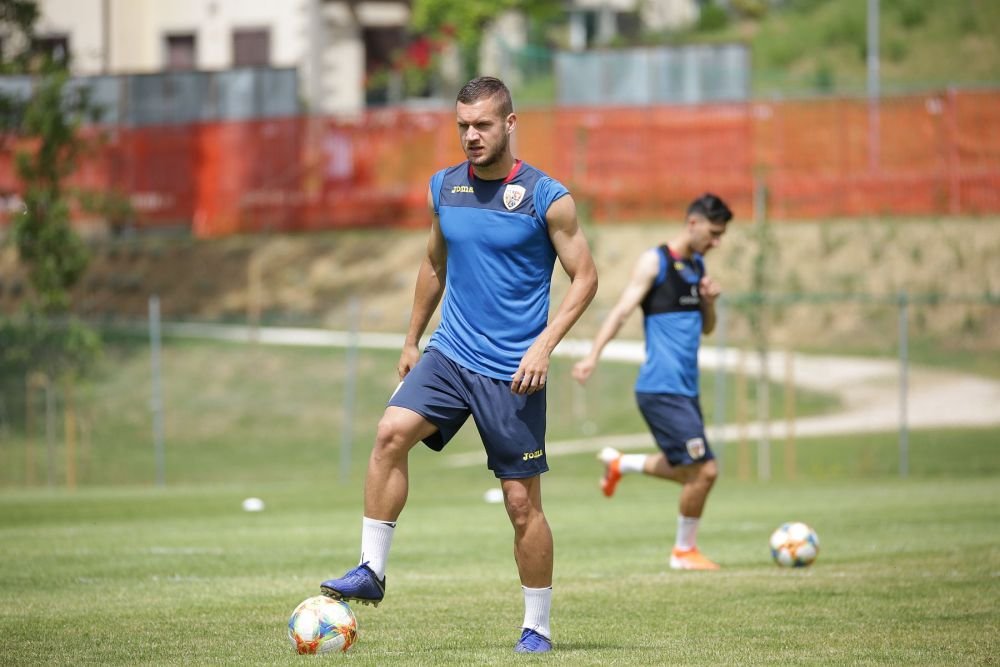 ROMANIA U21: Primul antrenament in formula completa. Radoi si-a monitorizat jucatorii de la inaltime. FOTO_6