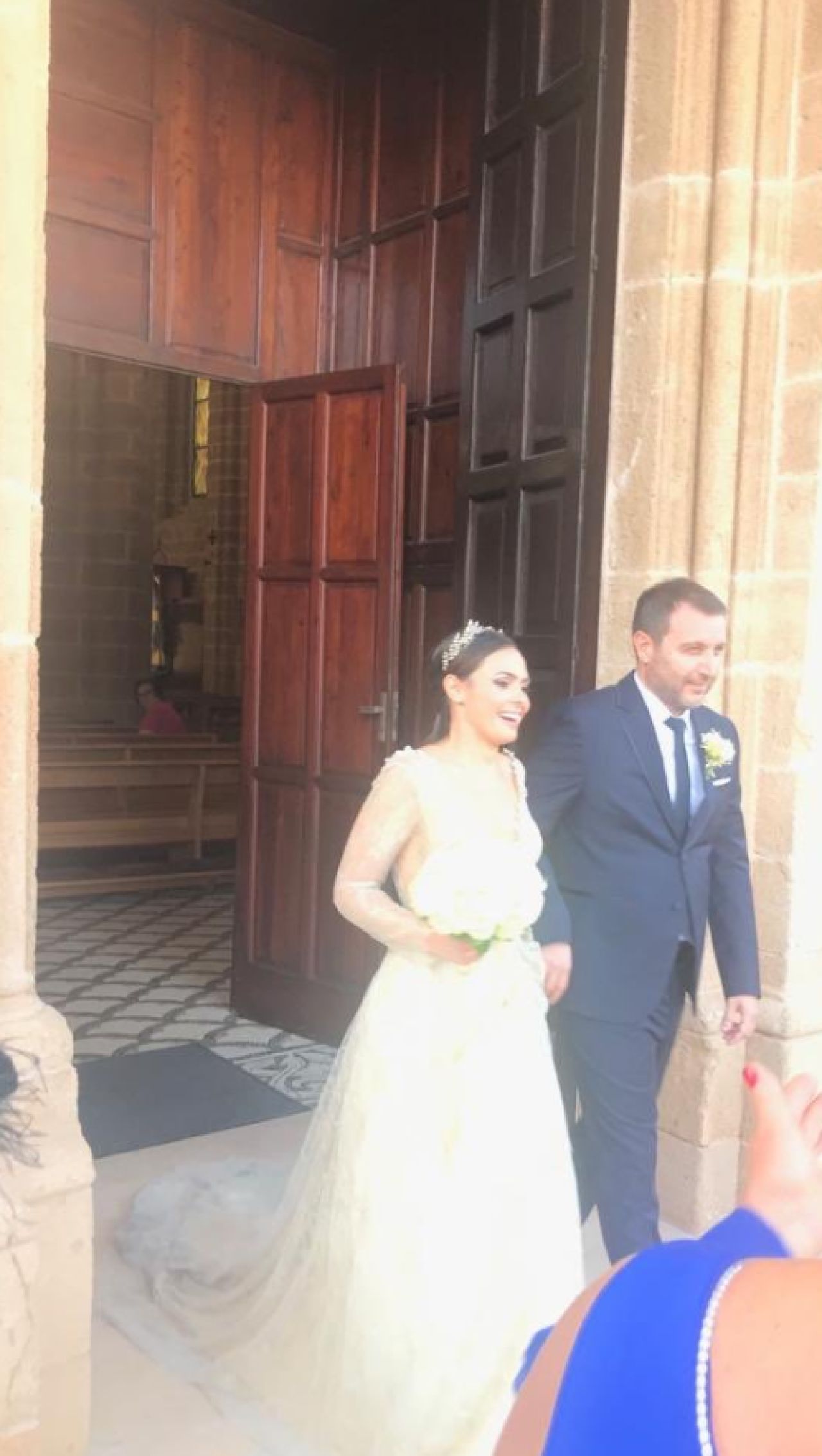 Motivul pentru care Mangia nu a semnat pana acum cu nicio echipa: a fost ocupat cu nunta! Italianul s-a insurat cu partenera lui SEXY, mai tanara decat el. FOTO_3
